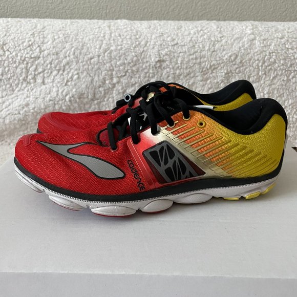 Mens Brooks Cadence Comfort Running Gym Sneakers Ombre Size 9M like new